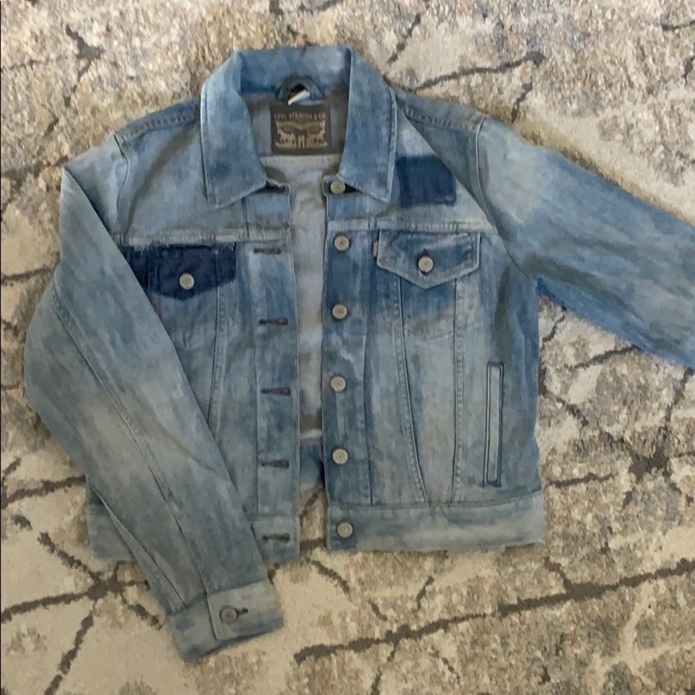 Levi’s denim jacket